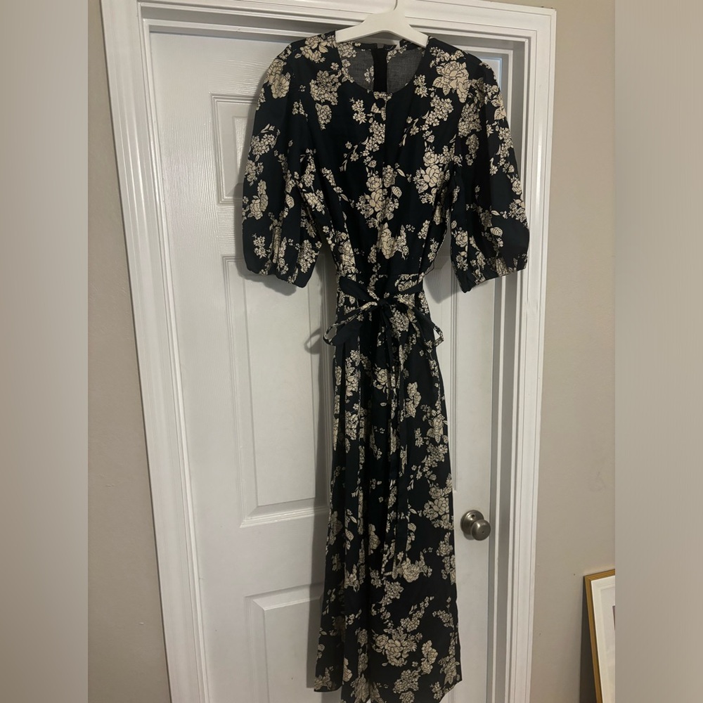 Rebecca Taylor Navy and Cream floral jumpsuit. Size 8. EUC.